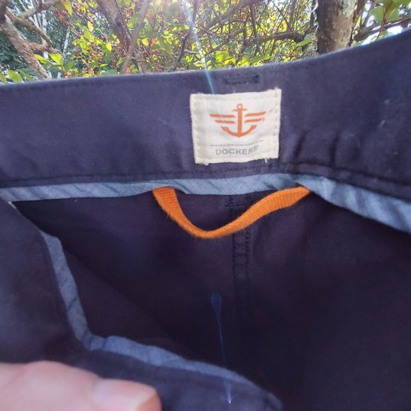 NWT Dockers Classic Fit Washed Stretch Flat Front Chino Pants Blue Mens Sz 44x32 - Picture 10 of 16